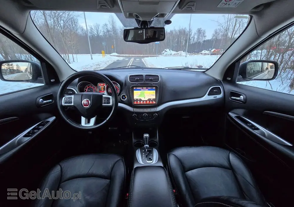 FIAT Freemont 2.0 Multijet 16V DPF Automatik Allrad Black Code