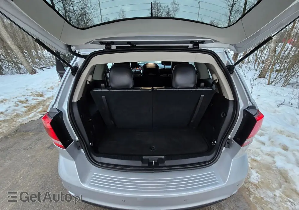 FIAT Freemont 2.0 Multijet 16V DPF Automatik Allrad Black Code