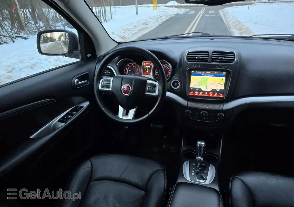 FIAT Freemont 2.0 Multijet 16V DPF Automatik Allrad Black Code