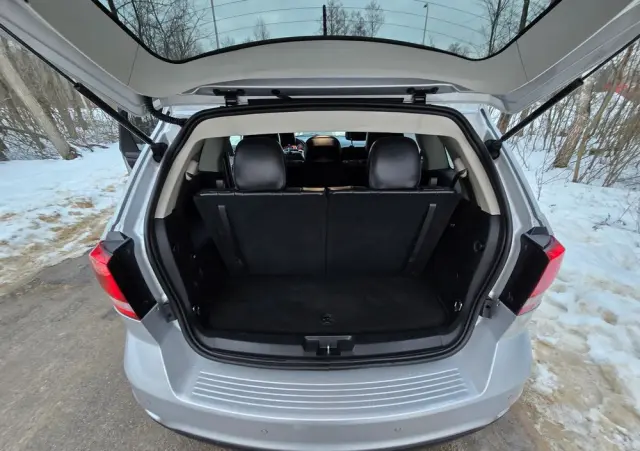 FIAT Freemont 2.0 Multijet 16V DPF Automatik Allrad Black Code