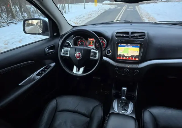 FIAT Freemont 2.0 Multijet 16V DPF Automatik Allrad Black Code