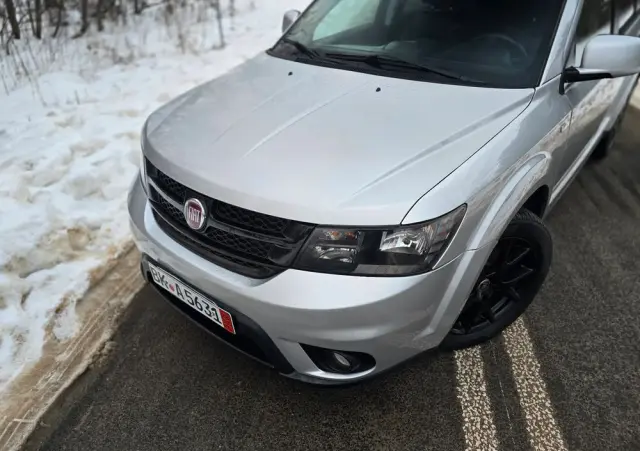 FIAT Freemont 2.0 Multijet 16V DPF Automatik Allrad Black Code