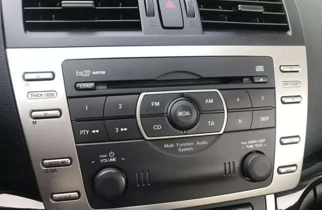 MAZDA 6 