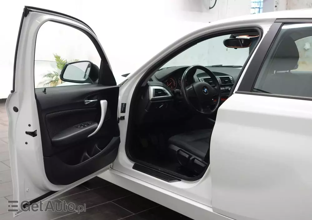 BMW Seria 1 114i
