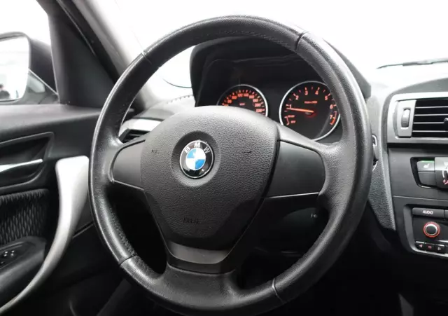 BMW Seria 1 114i