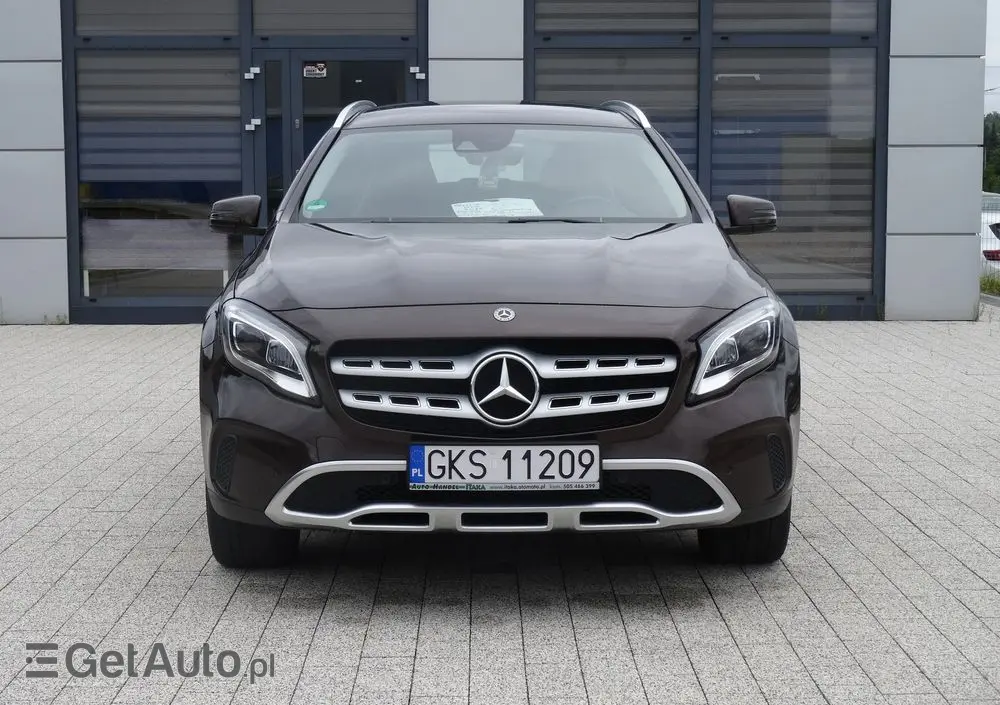MERCEDES-BENZ GLA 200 d 4Matic 7G-DCT UrbanStyle Edition