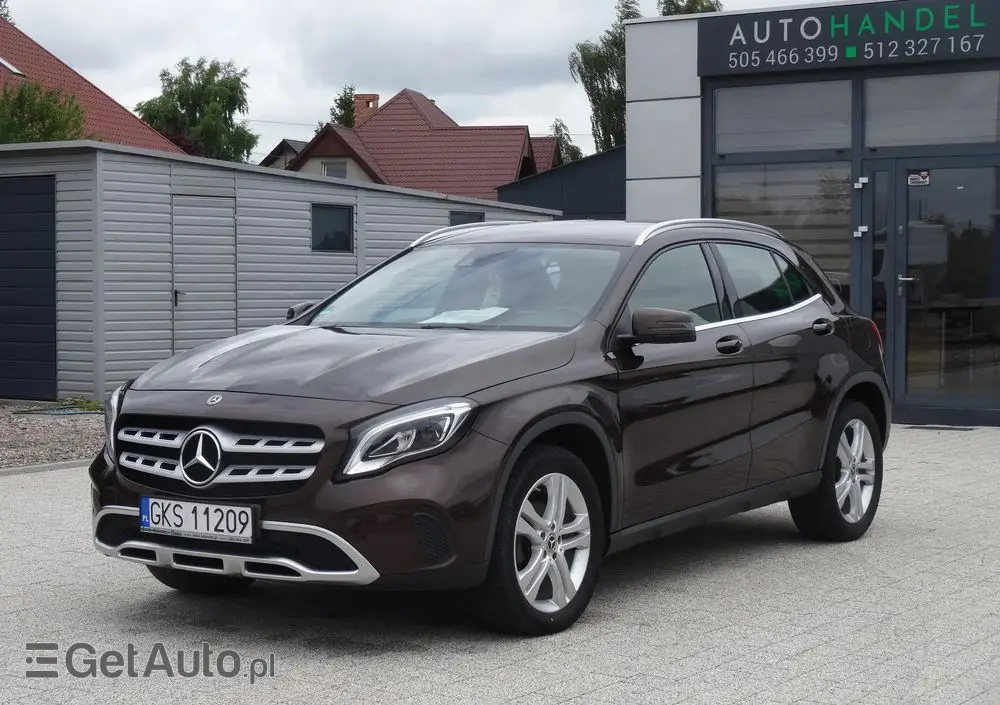 MERCEDES-BENZ GLA 200 d 4Matic 7G-DCT UrbanStyle Edition