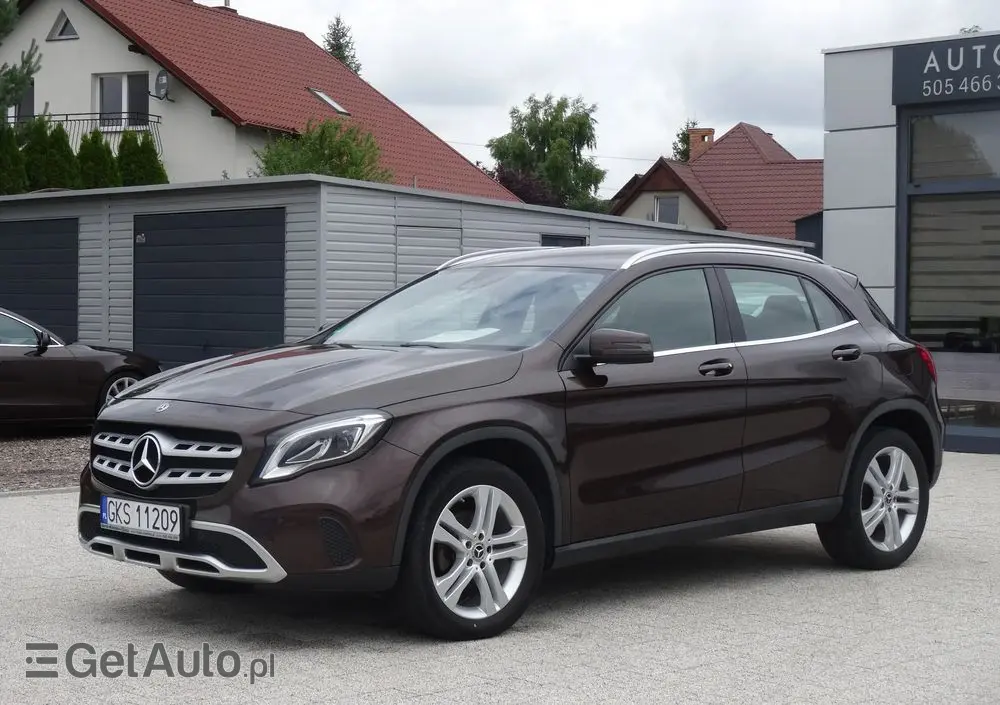 MERCEDES-BENZ GLA 200 d 4Matic 7G-DCT UrbanStyle Edition