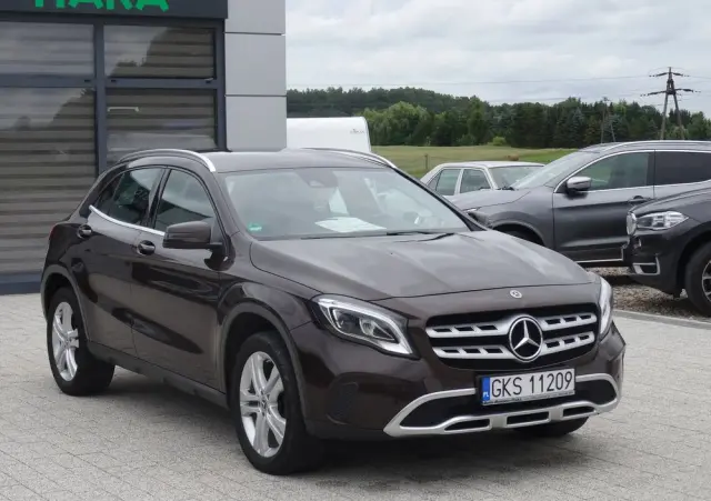 MERCEDES-BENZ GLA 200 d 4Matic 7G-DCT UrbanStyle Edition