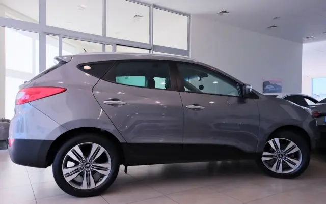 HYUNDAI Ix35 2.0 2WD Automatik Trend