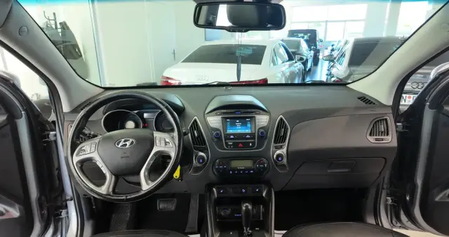 HYUNDAI Ix35 2.0 2WD Automatik Trend