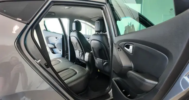 HYUNDAI Ix35 2.0 2WD Automatik Trend