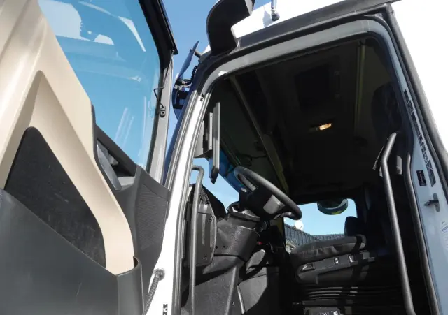 MERCEDES-BENZ Actros 1845 EURO-6 STANDARD/SALON POLSKA/KLIMA POSTOJOWA/ KRAJOWY 