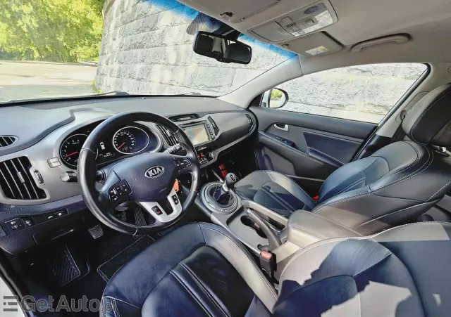 KIA Sportage 1.7 CRDI Business Line L 2WD