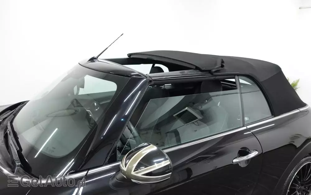 MINI ONE Cabrio