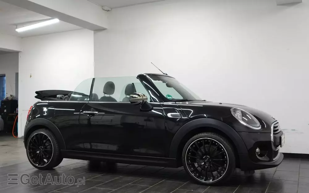 MINI ONE Cabrio