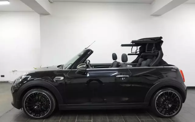 MINI ONE Cabrio