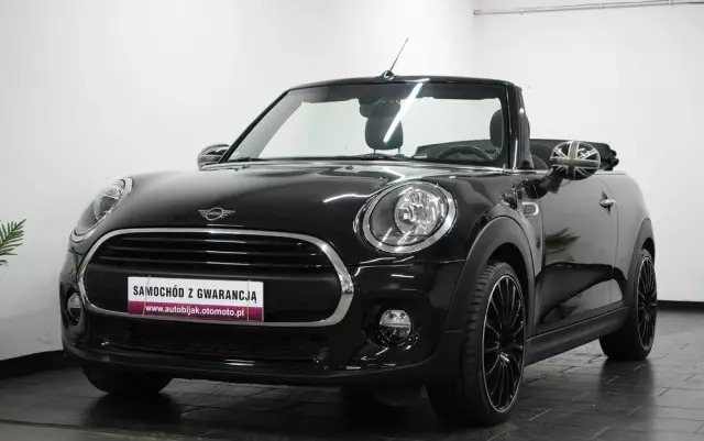 MINI ONE Cabrio