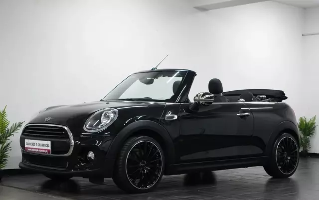 MINI ONE Cabrio