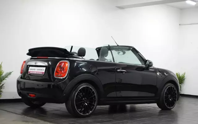 MINI ONE Cabrio