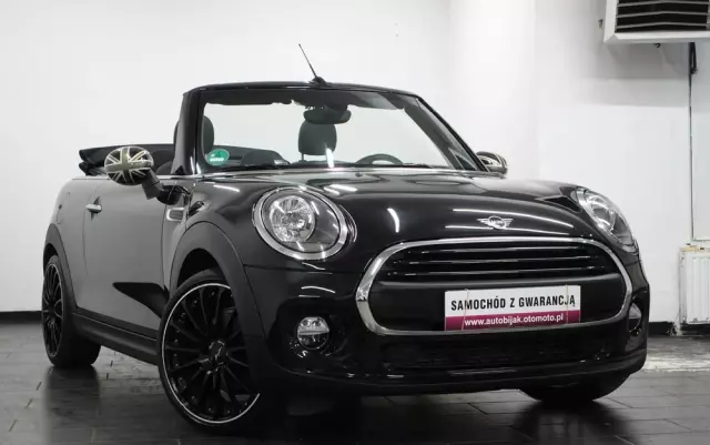 MINI ONE Cabrio