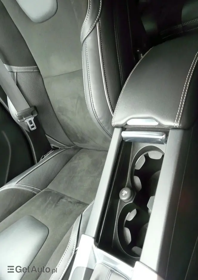 VOLVO V60 D4 AWD Geartronic