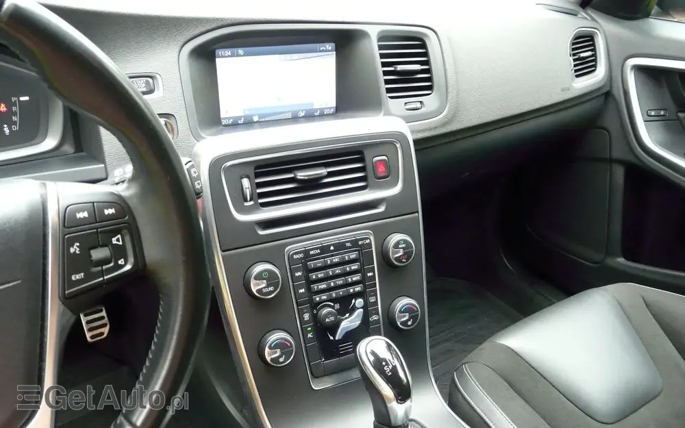 VOLVO V60 D4 AWD Geartronic