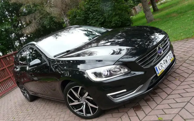 VOLVO V60 D4 AWD Geartronic