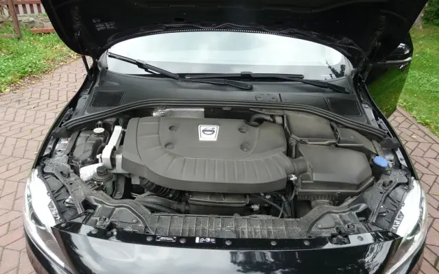 VOLVO V60 D4 AWD Geartronic