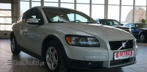 VOLVO C30 