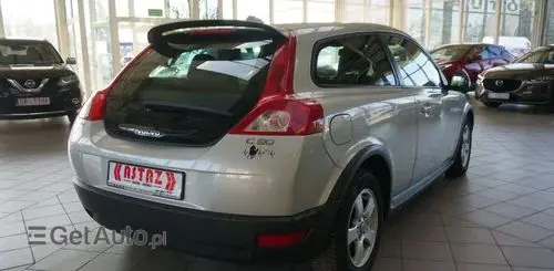 VOLVO C30 