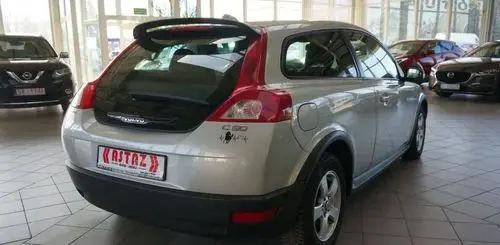 VOLVO C30 