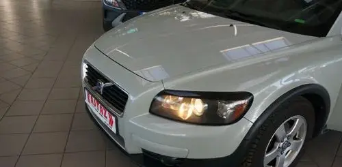 VOLVO C30 