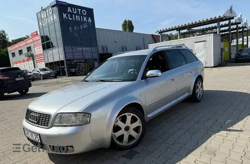 AUDI S6 