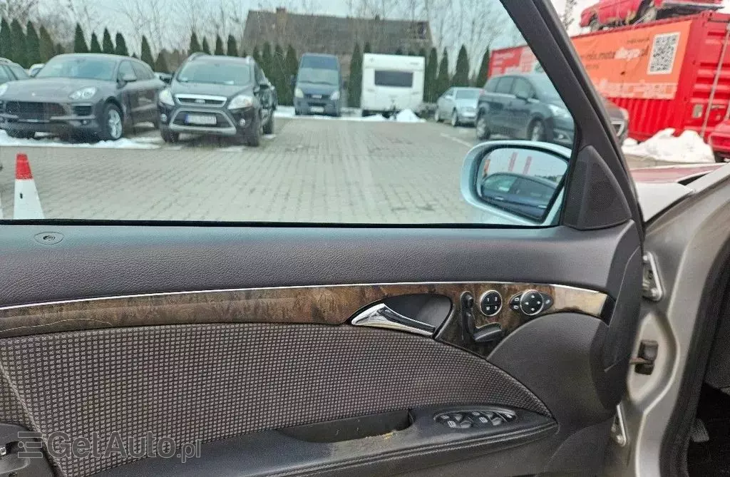 MERCEDES-BENZ Klasa E 