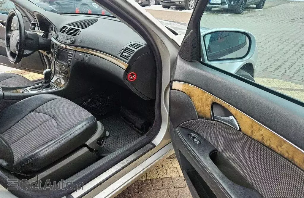 MERCEDES-BENZ Klasa E 