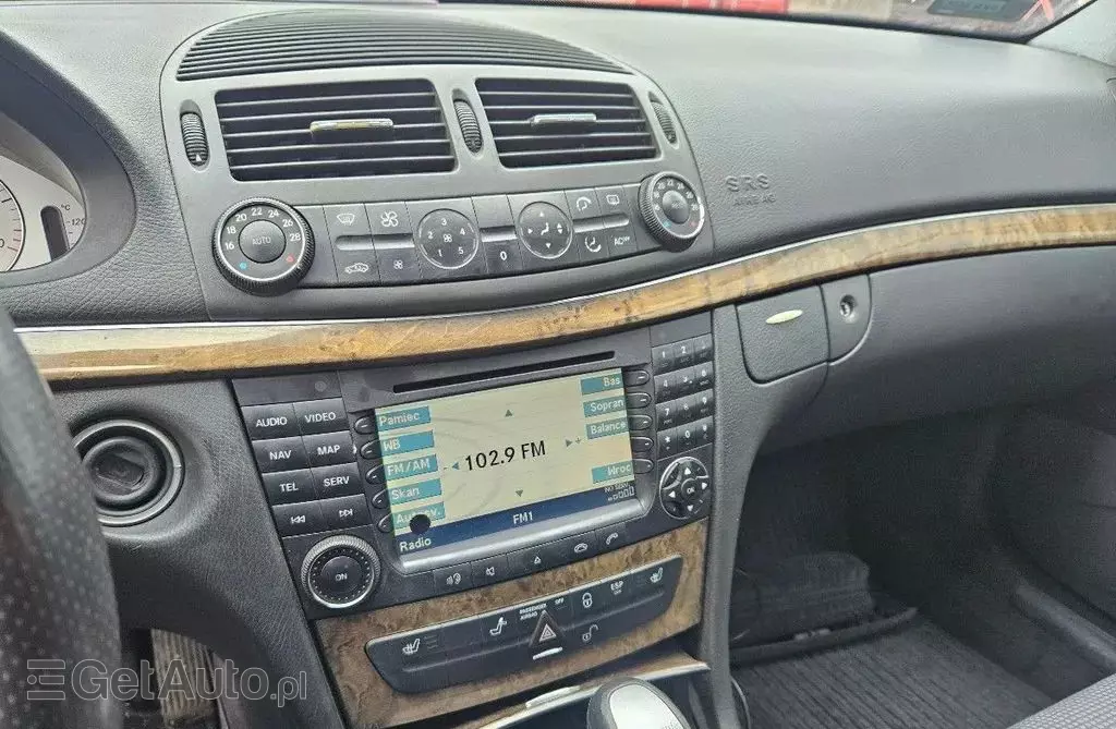 MERCEDES-BENZ Klasa E 