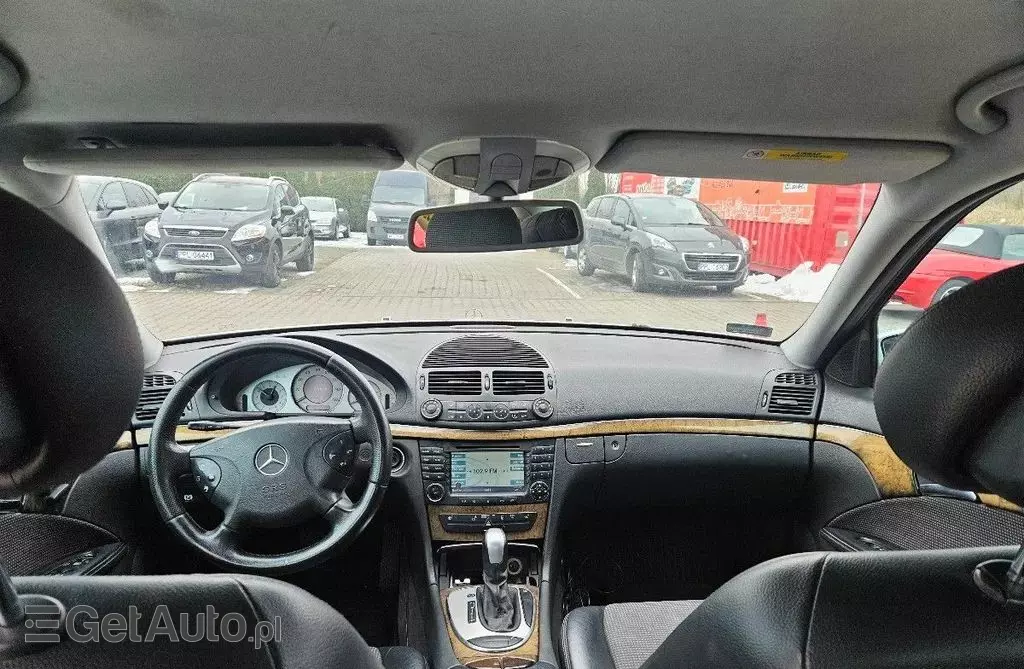 MERCEDES-BENZ Klasa E 