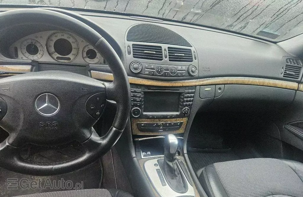 MERCEDES-BENZ Klasa E 