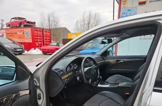 MERCEDES-BENZ Klasa E 