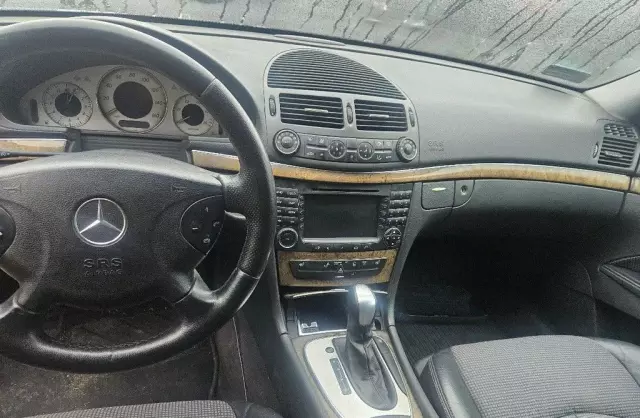 MERCEDES-BENZ Klasa E 