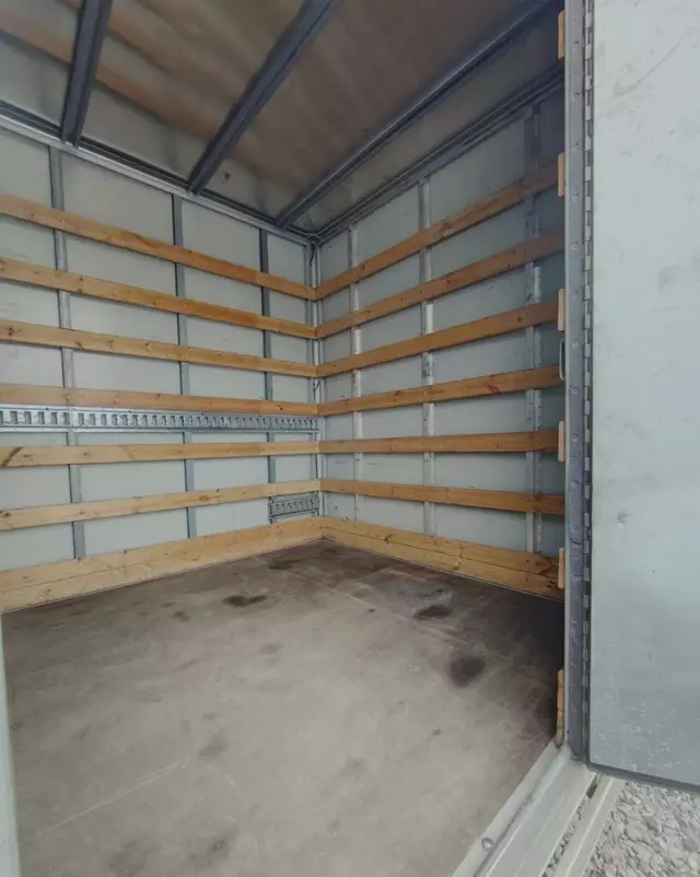 RENAULT Master 2,3 dCi kontener 