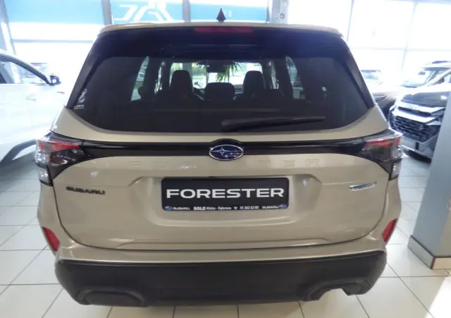 SUBARU Forester 2.0i-L Platinum (EyeSight) Lineartronic