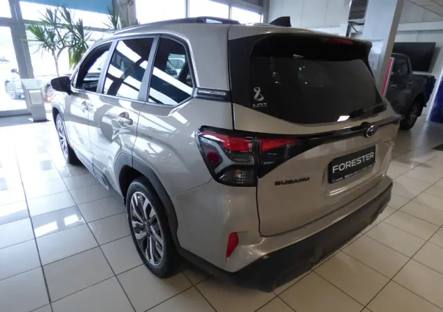 SUBARU Forester 2.0i-L Platinum (EyeSight) Lineartronic