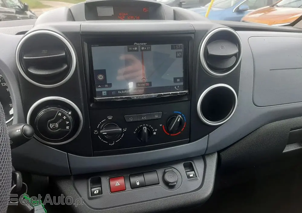 CITROËN Berlingo E-HDi 90 FAP EGS6 Multispace Exclusive