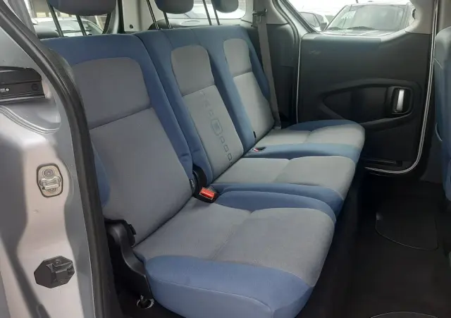 CITROËN Berlingo E-HDi 90 FAP EGS6 Multispace Exclusive