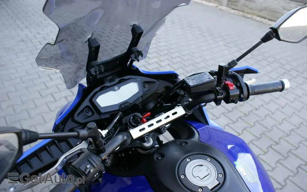 YAMAHA Tracer 
