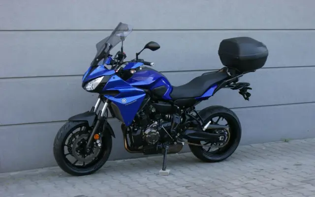 YAMAHA Tracer 
