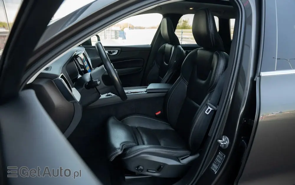 VOLVO XC 60 B4 D AWD Geartronic Inscription