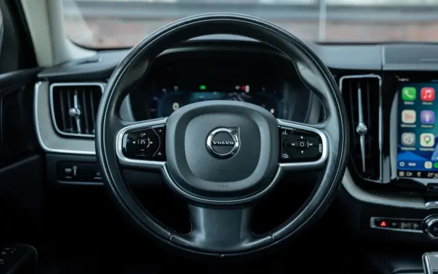 VOLVO XC 60 B4 D AWD Geartronic Inscription